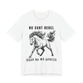 Tricou Edgy cu Cai 'Nu sunt rebel, doar nu mă opresc'