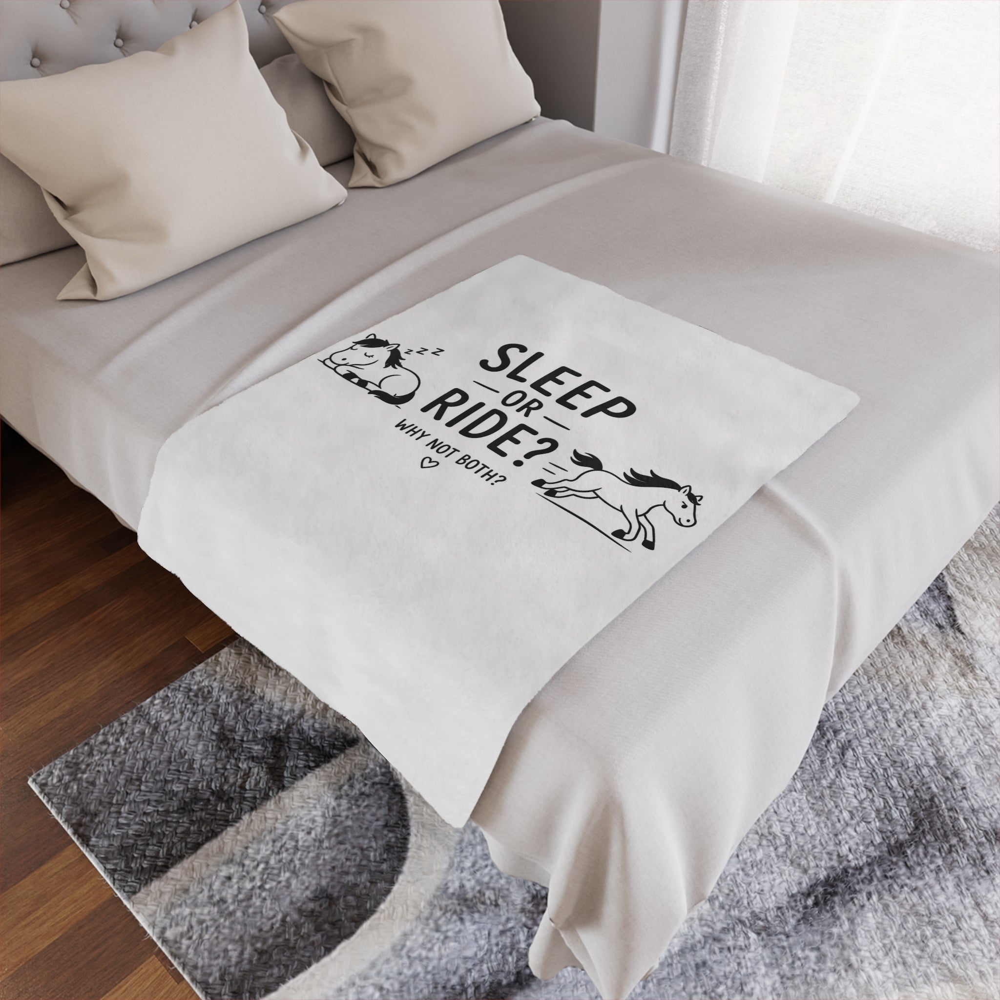 Patura moale cu Cai 'Sleep or Ride? Why Not Both?'