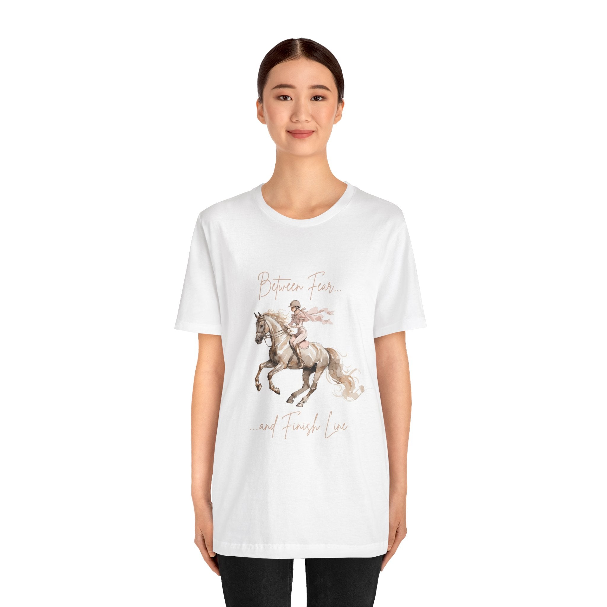 Tricou motivational cu cai 'Between Fear and Finish Line'